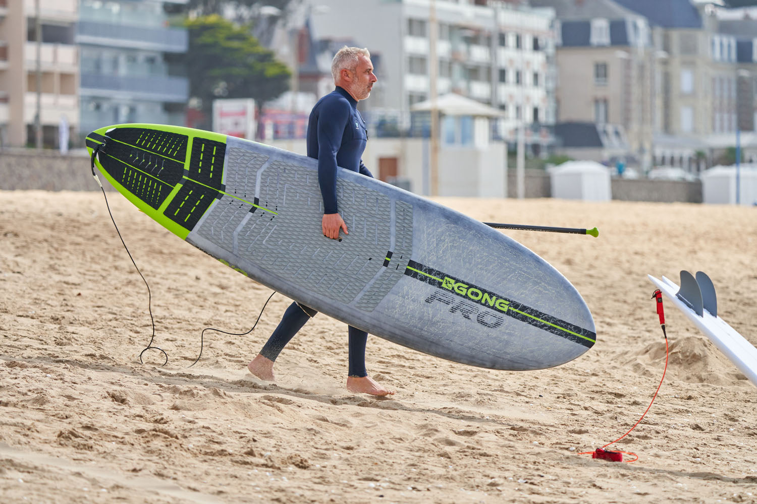 PHOTO: NOSE RIDE ON THE ZERO