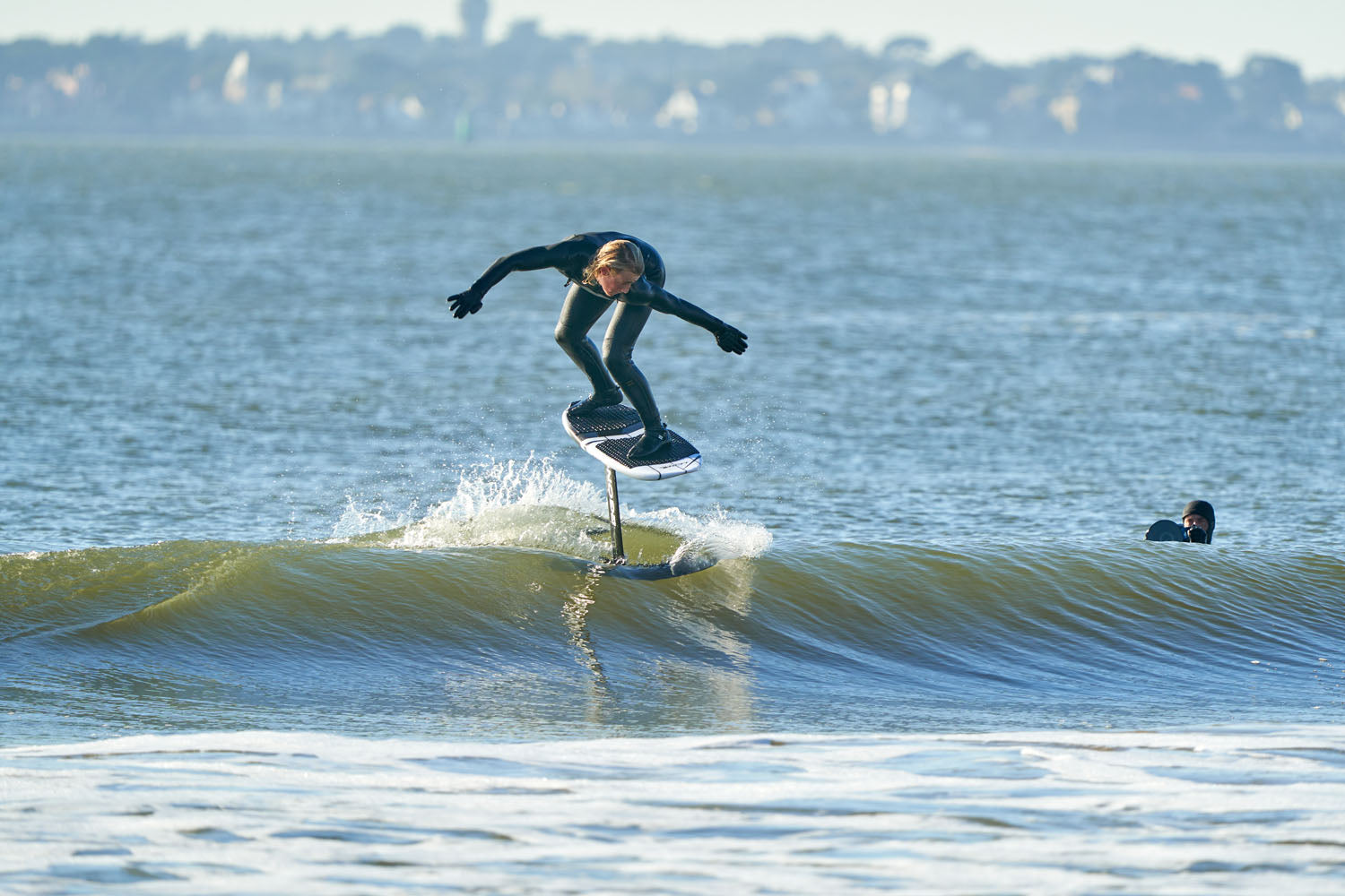 PHOTO: BACKSIDE SNAP WITH THE X-OVER