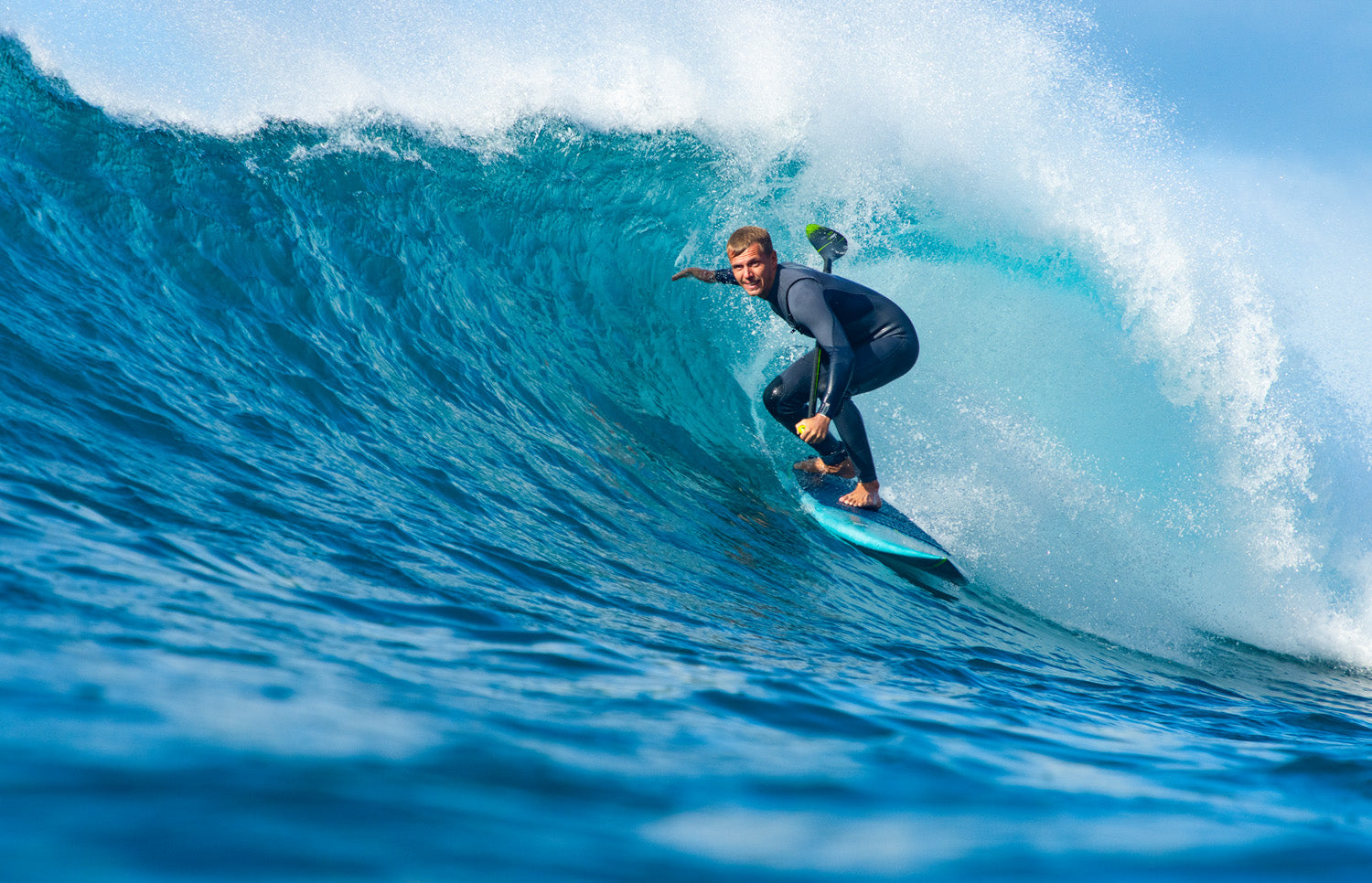 PHOTO: SUP SURFING IN THE THICK OF IT!