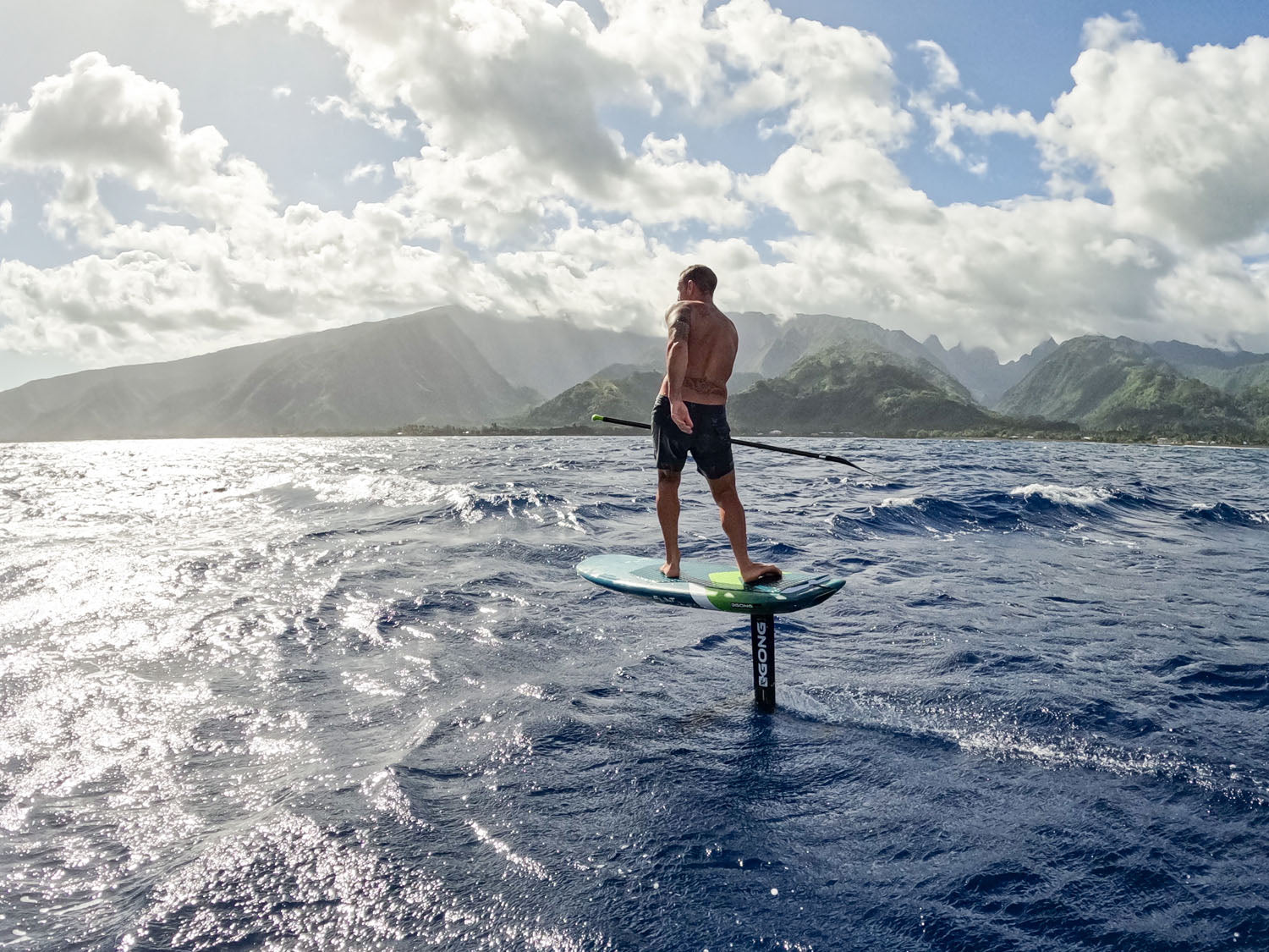 INTERVIEW: ENDLESS FLIGHT ON A DOWNWINDER: MYTH OR REALITY?