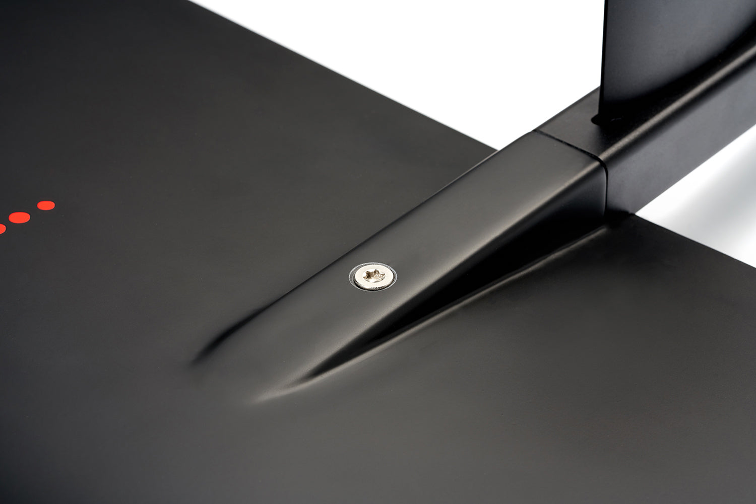 HOW TO : MAKE THE UPPER HOLE ON THE ALLVATOR FRONT WING !!!