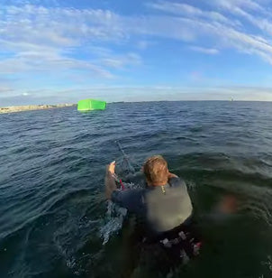 Relaunch your kite below 10 knots