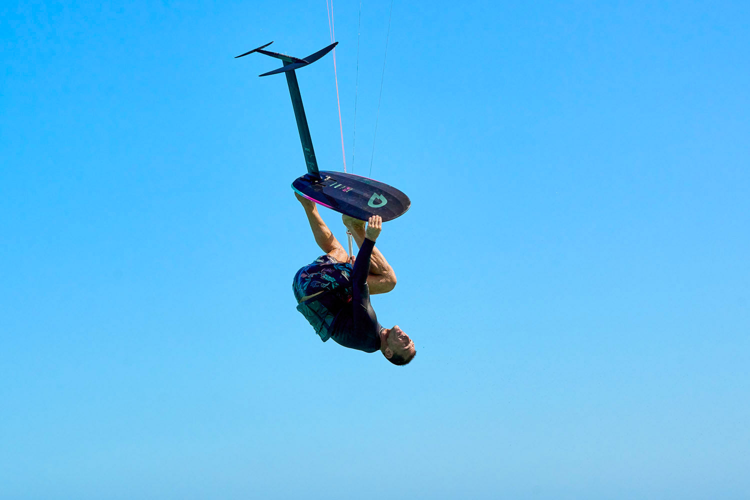 GONG | Kitefoil Board Kiwii Strapped HDCC 3'5