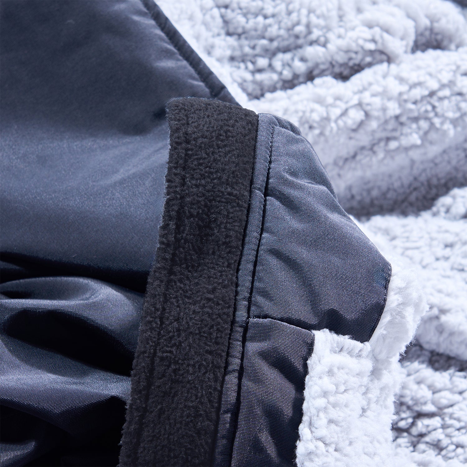 GONG | Poncho Imperméable Noir