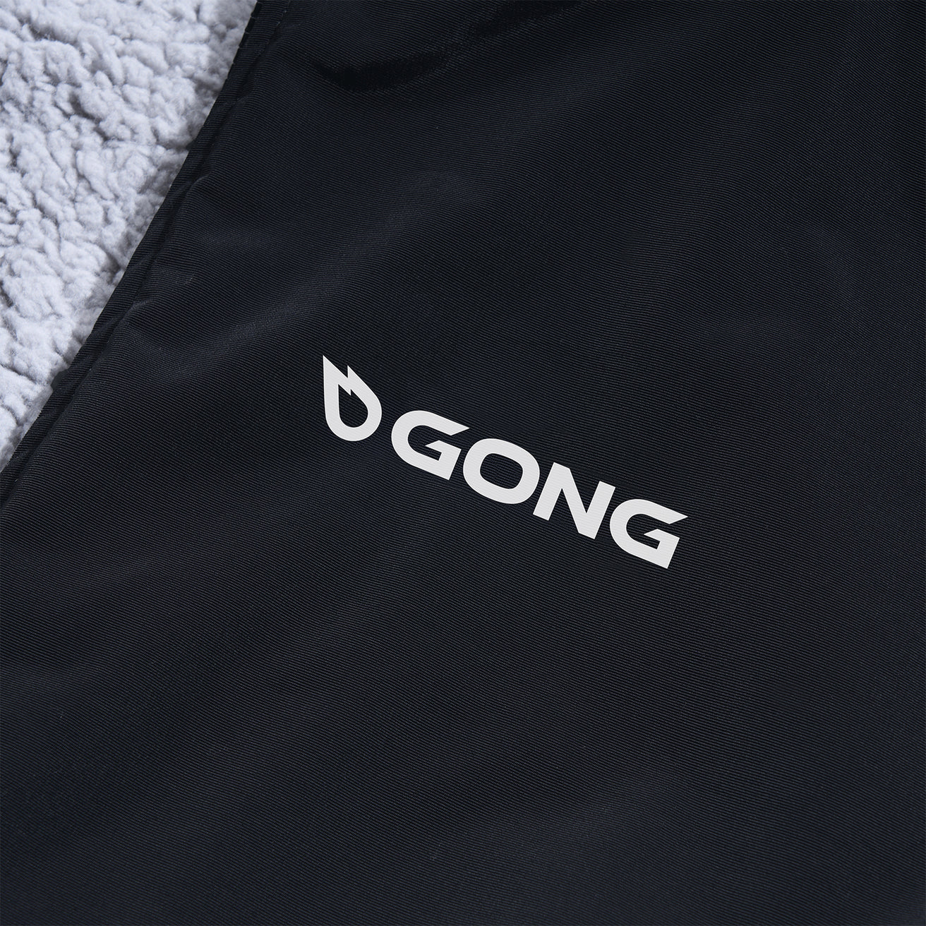 GONG | Poncho Imperméable Noir