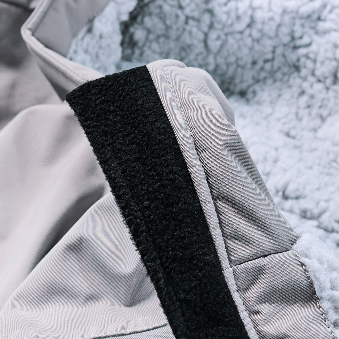 GONG | Poncho Imperméable Gris Clair