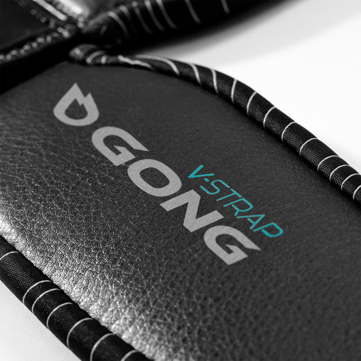 GONG | Front V-Footstrap Light