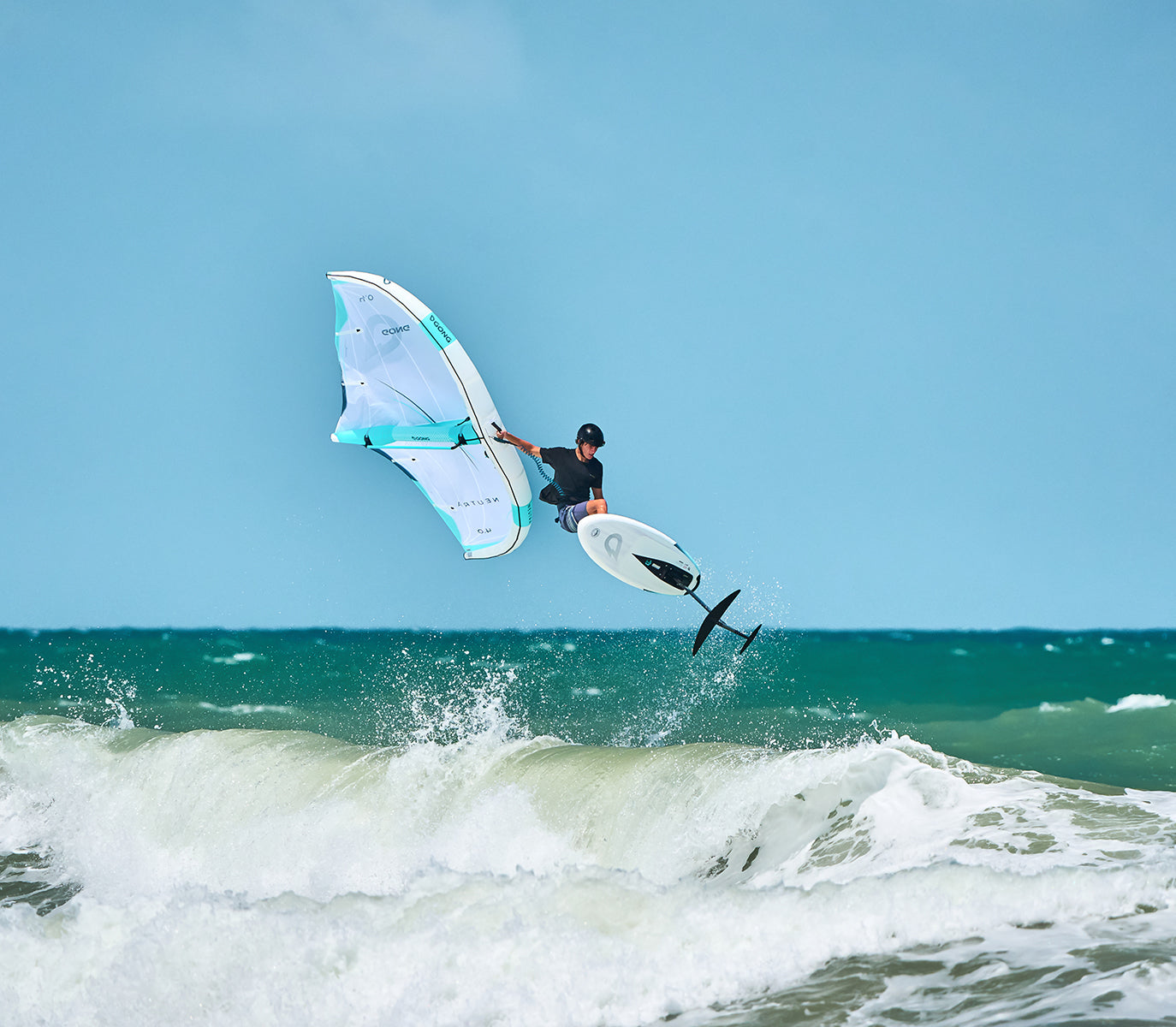 GONG | Wing foil Board Inflatable HIPE Lethal