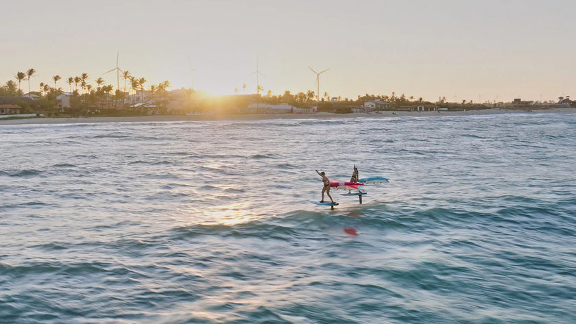GEAR: CURVE OR FLUID FOR WING FOILING?