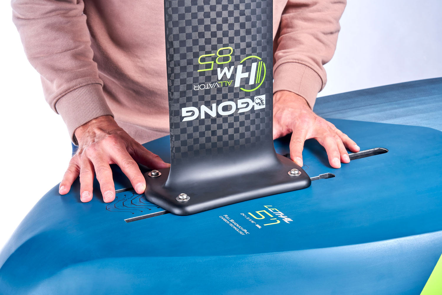 GONG | Foil SCS Nuts Foil Board