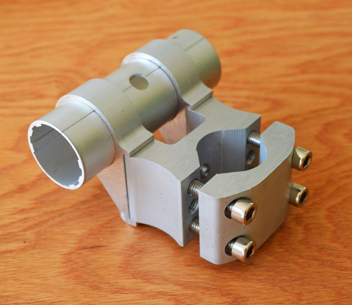 Moved By Bikes | Longboard Rack