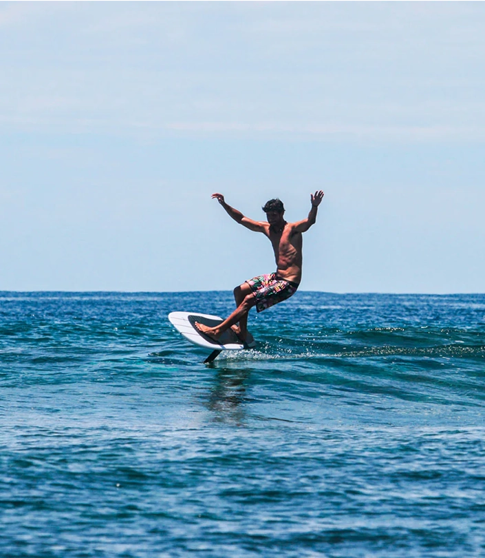 Les clés pour débuter en surf foil