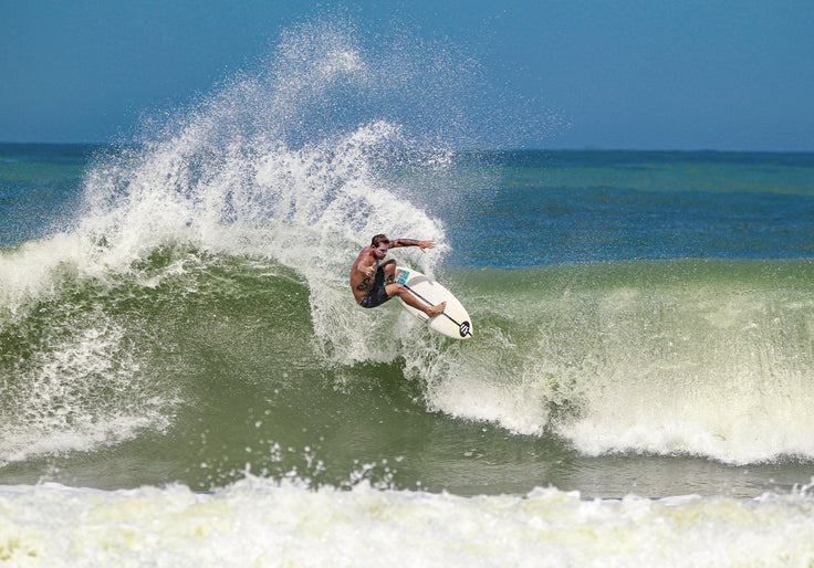 THE ENERGY OF A SHORTBOARD SESSION