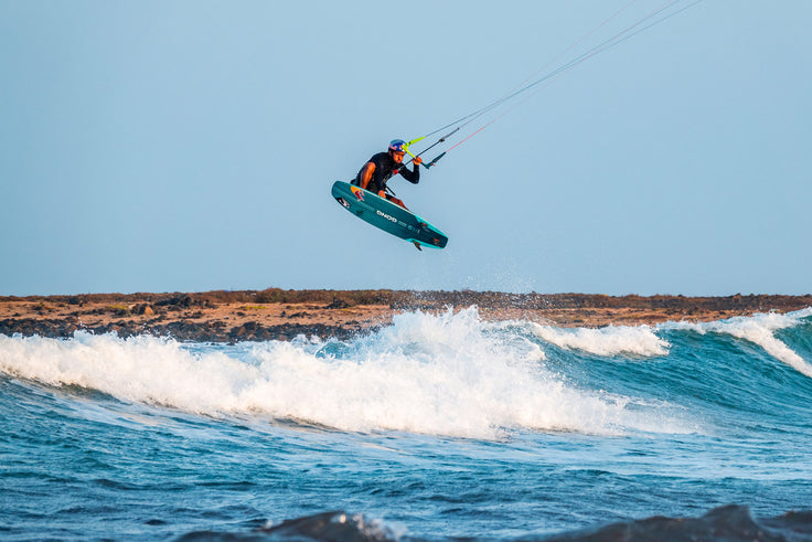 SESSION : DU TWINTIP AUX TRICKS STRAPLESS EN VERTIGO