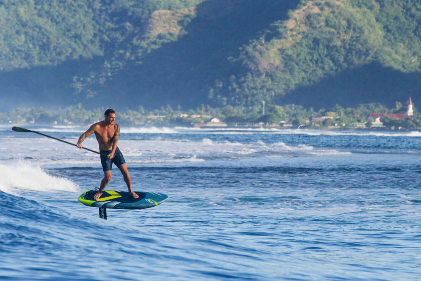 PHOTO : WING BOARD EN SURF !