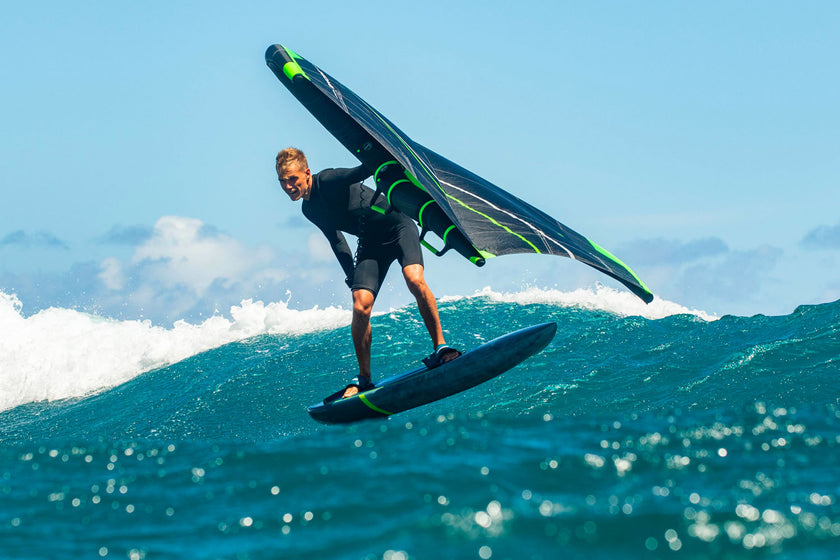 SE DÉDIER AUX VAGUES AVEC LA CRUZADER