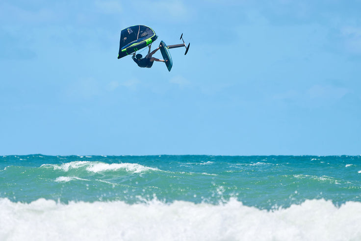 PHOTO: HIGH-FLYING FREESTYLE WITH THE KUBE!