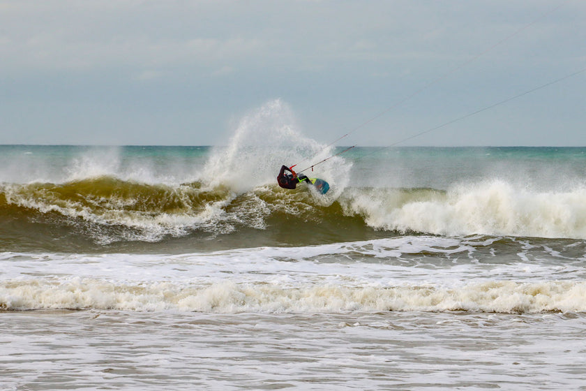 PHOTO : TENDRE LES LIGNES EN KITESURF !
