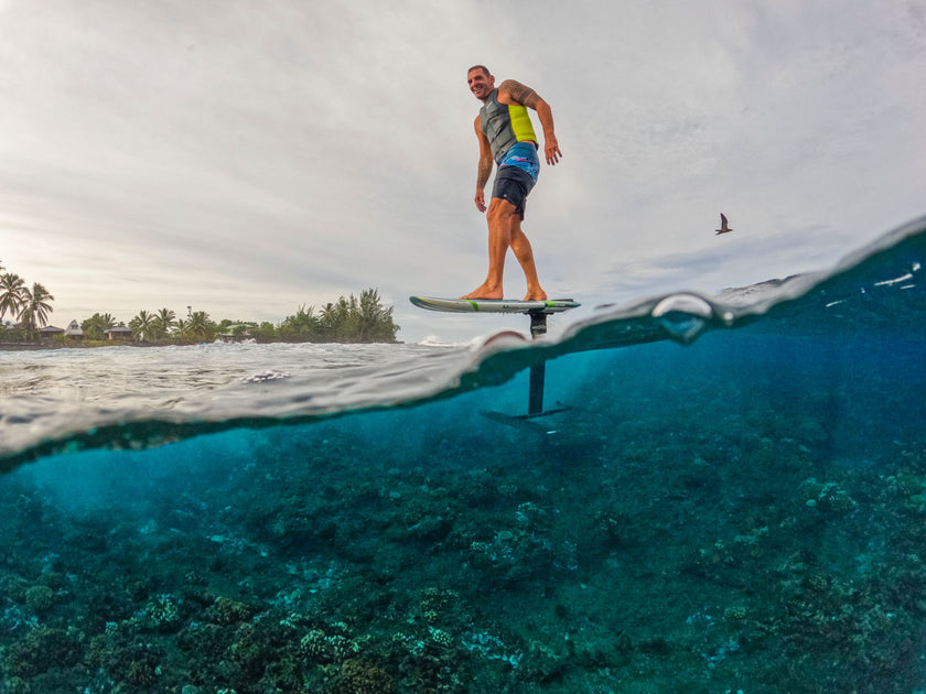 PHOTO : LA CURVE EN SURF FOIL