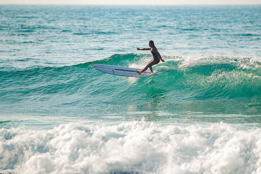 THE LONGBOARD YOU CAN SURF LIKE A MID-LENGTH