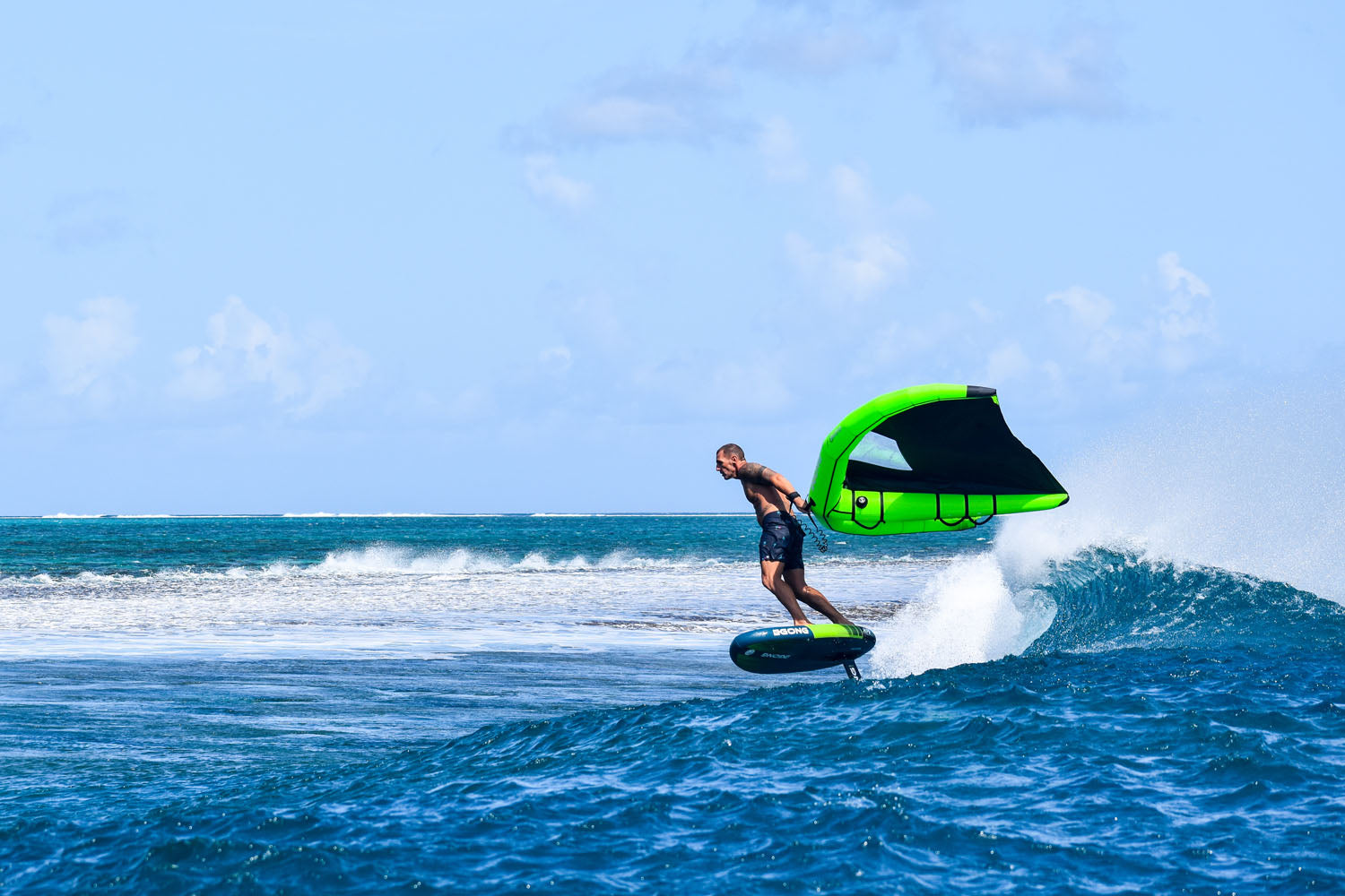 PHOTO: FACING DRY REEF!