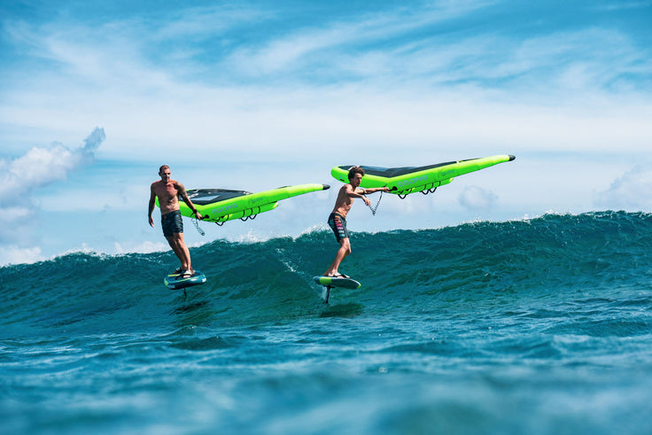 PHOTO : PARTY WAVE !