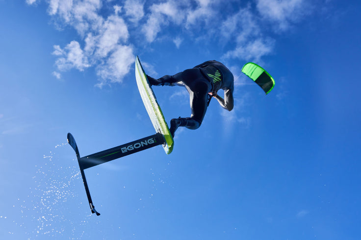 SHOP : EVOLUTION KITE FOIL EN X-OVER !