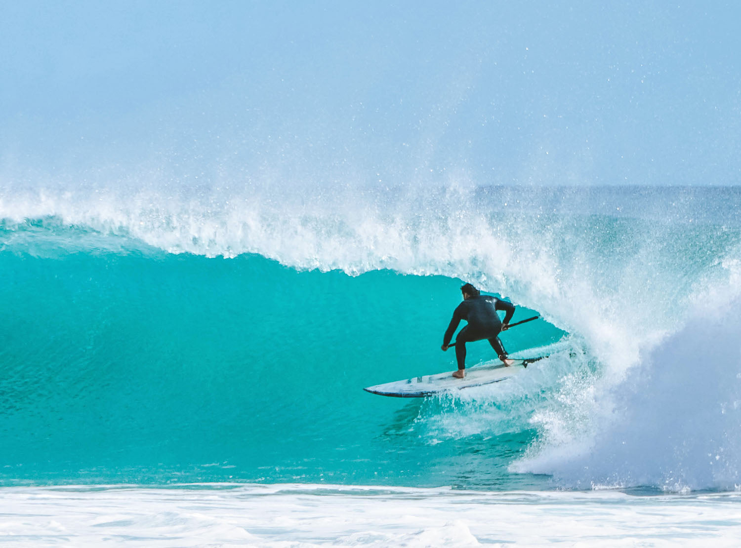 PHOTO: TUCKING IN WITH THE ALLEY!