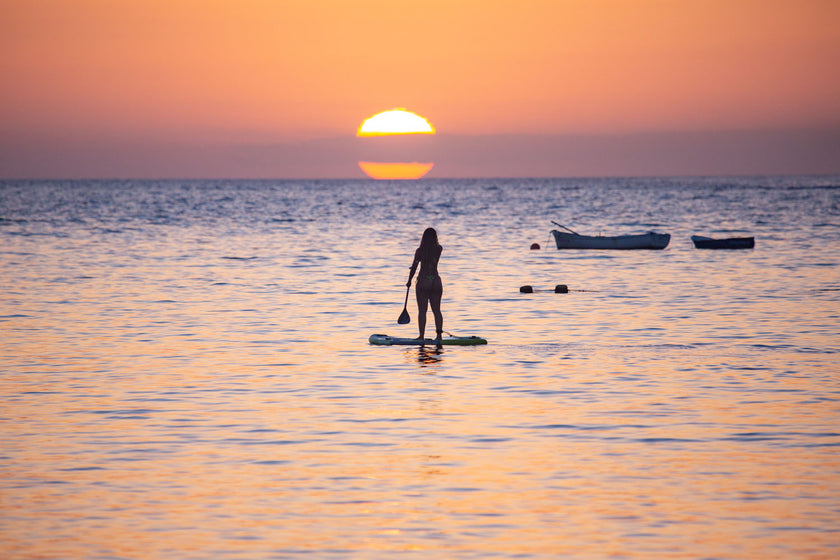 PHOTO : PADDLING IN THE MORNIN’ SUN !