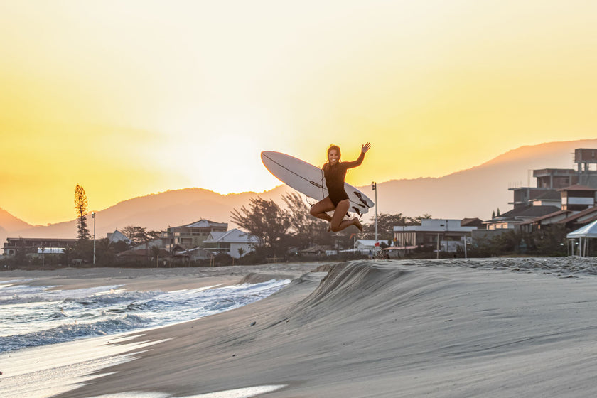 SHOP : TRANSITION SHORTBOARD AVEC LA BATMOB !