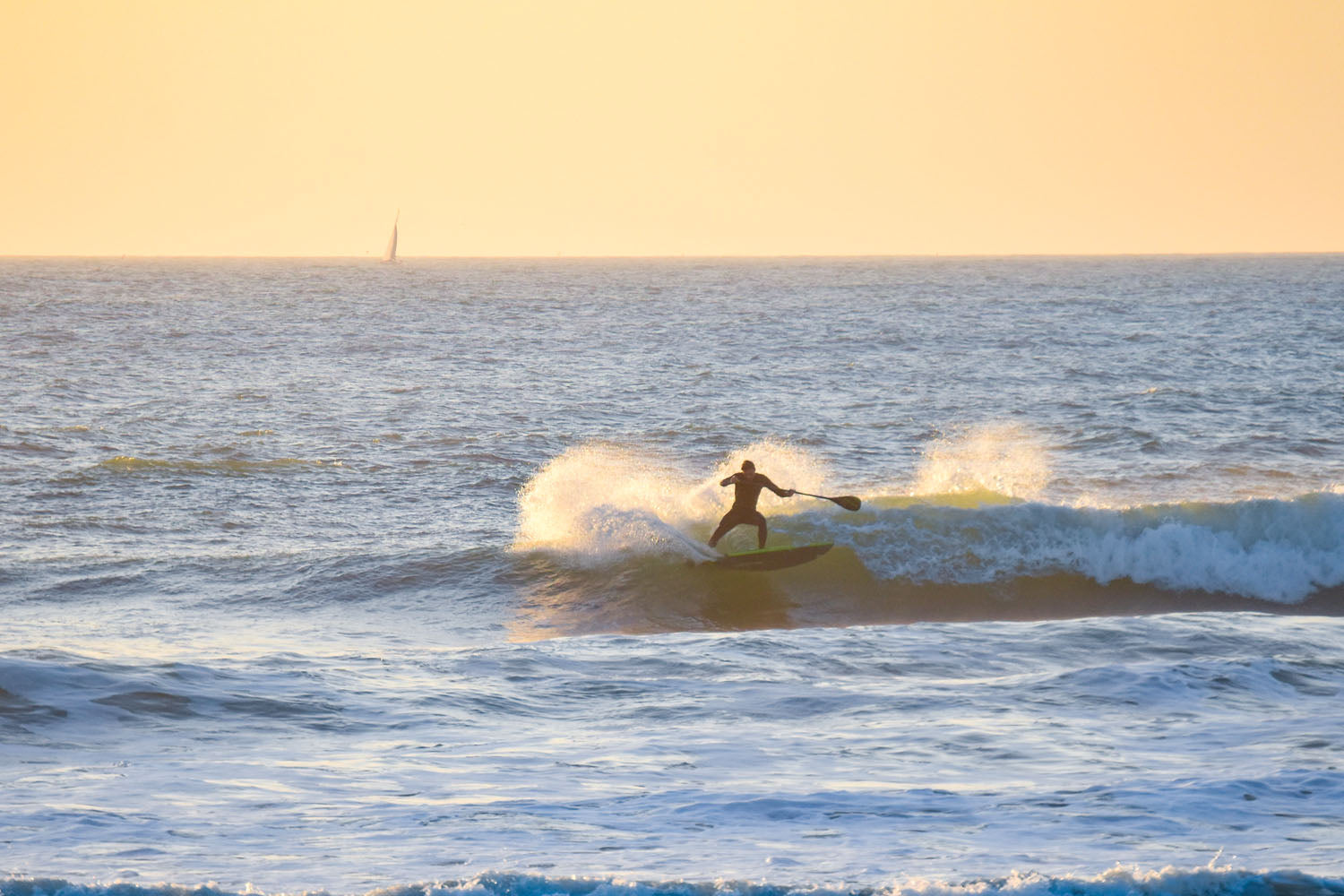 PHOTO: ONE LAST WAVE !