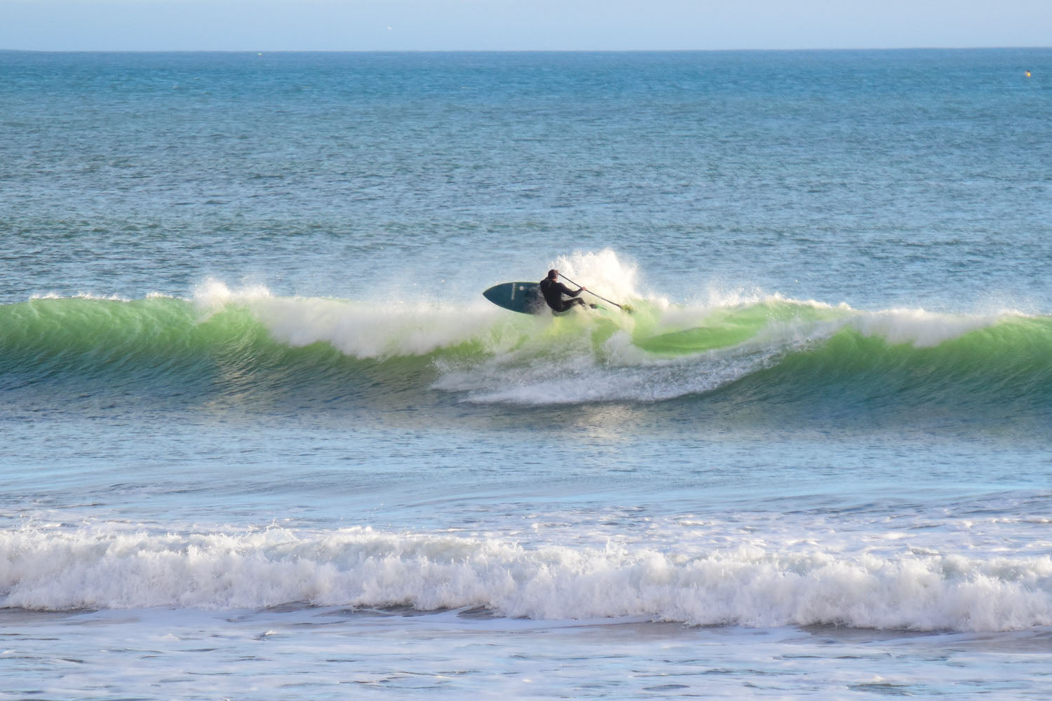 PHOTO: CUTTING SHORT ON THE ALLEY!