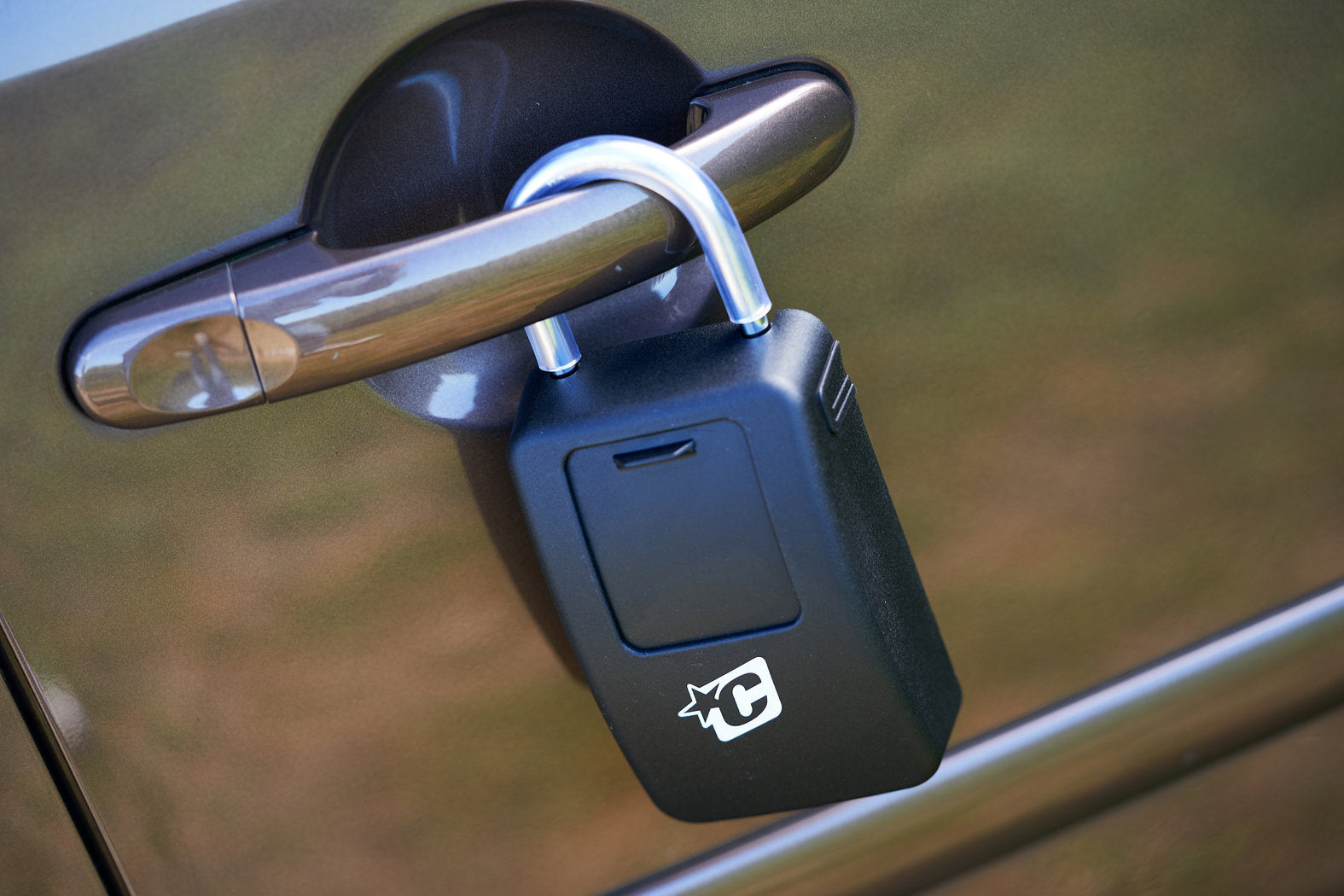 SHOP : CREATURES STASH LOCK BLACK !!!