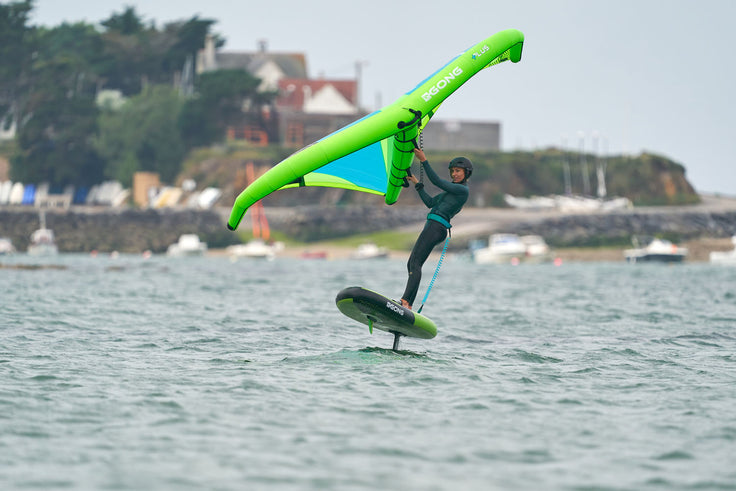 GEAR: START WING FOILING WITH THE 6'5 OR 7'5 HIPE!