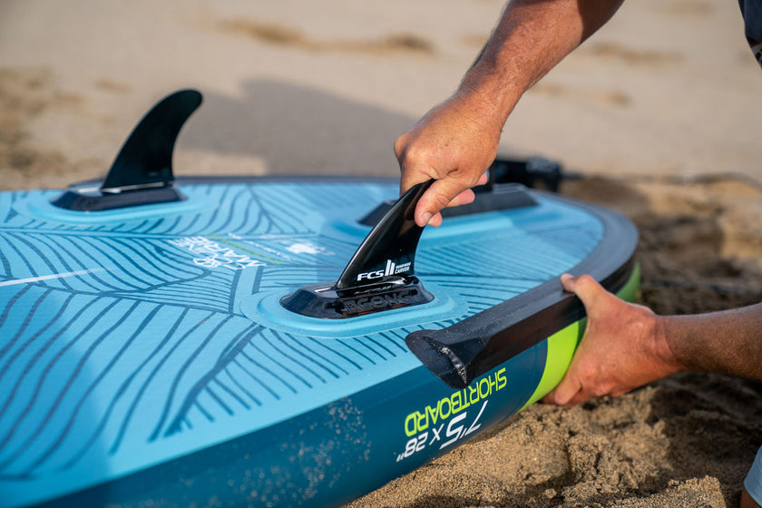 MATOS : BOITIERS FCS II SUR NOS BOARDS DE SUP GONFLABLES !