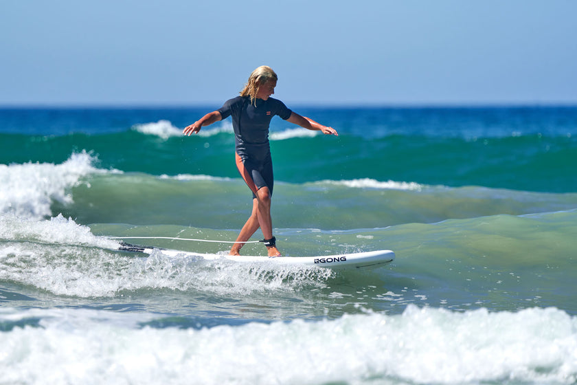 PHOTO: INFLATABLE SURFBOARDS !!!