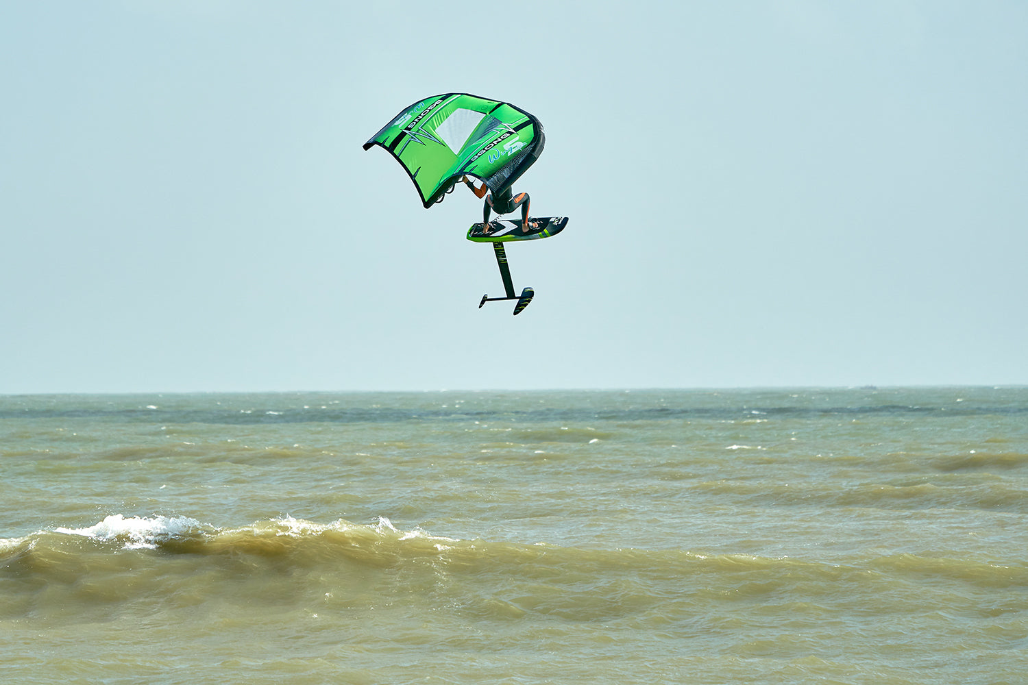 SESSION : ON AIME LE WING FOIL !!!