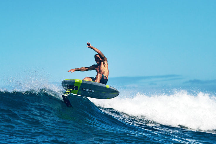 PHOTO : LA MAGIE DU SURF FOIL !!!