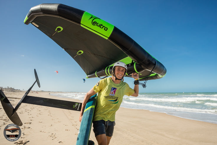 NEWS : CHAMPION DU MONDE SURF-FREESTYLE !!!