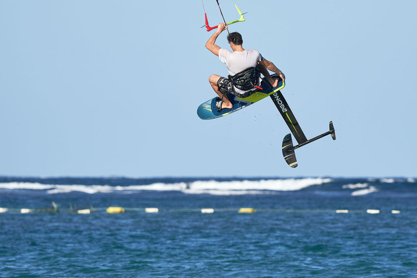 MATOS : VITESSE ET CONTRÔLE AVEC LE KITE FOIL VELOCE !