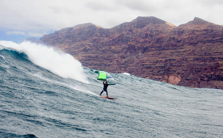 PHOTO : SURFING FULL SPEED !!!
