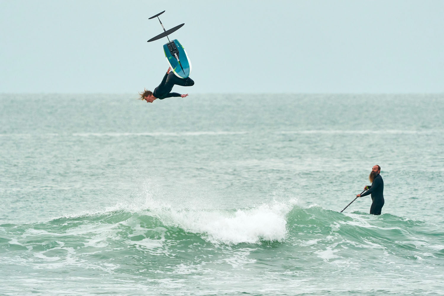 PHOTO : LA TROISIÈME DIMENSION DU SURF FOIL !