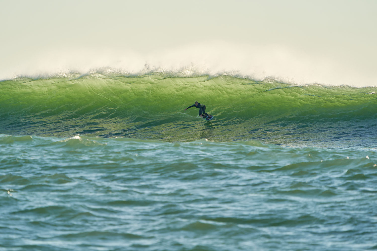 CARVING ON SURF FOILS