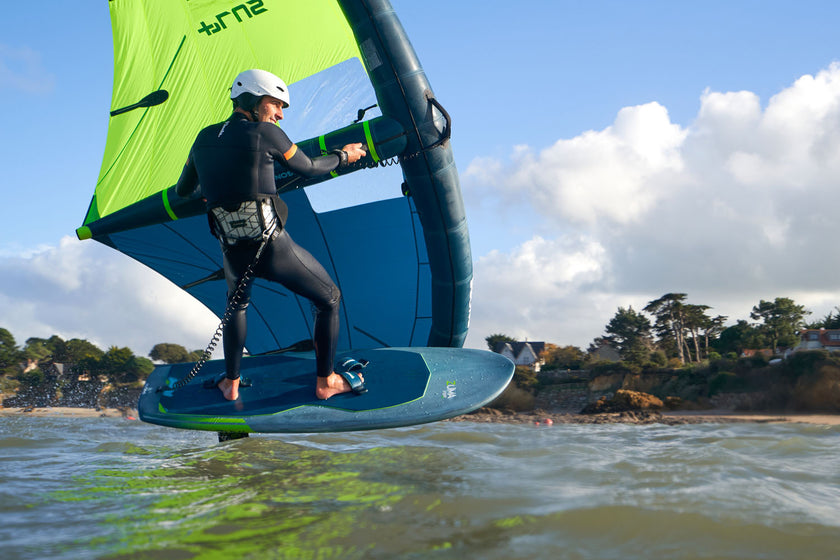 MATOS : STRAP OU STRAPLESS EN WING FOIL ?