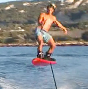 MOVIE : hydrofoil VS SUP !!!