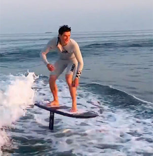 MOVIE : wake foil by GONGFoil !!!