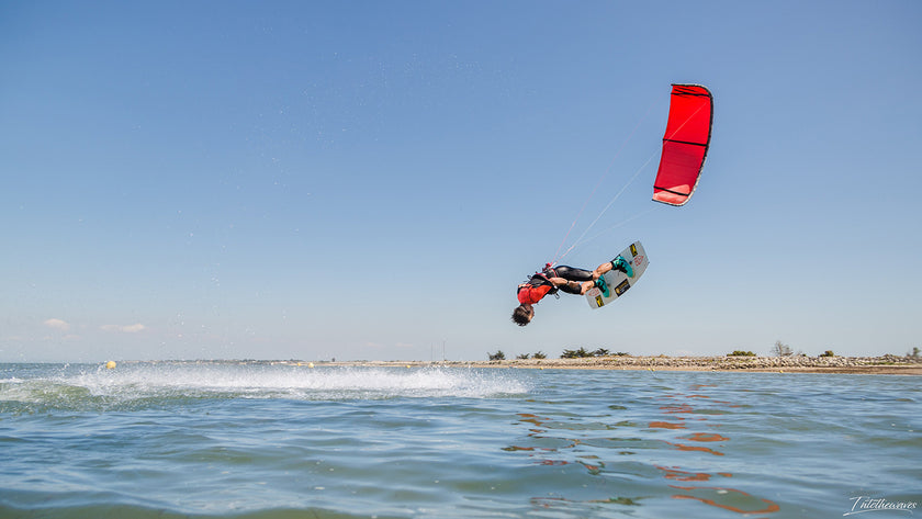 PHOTO : kitesurfing !!!
