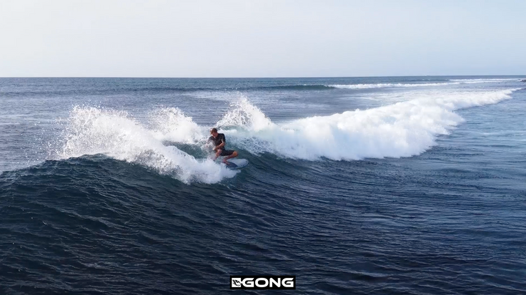 MOVIE : SILKY SMOOTH SUP SURFING