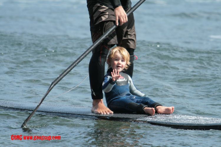 PHOTO : kid ride