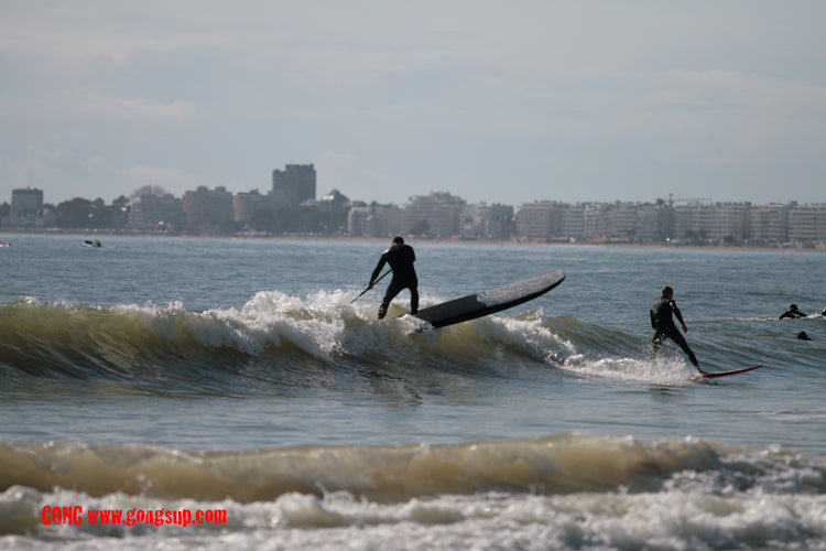 PHOTO : roller attack